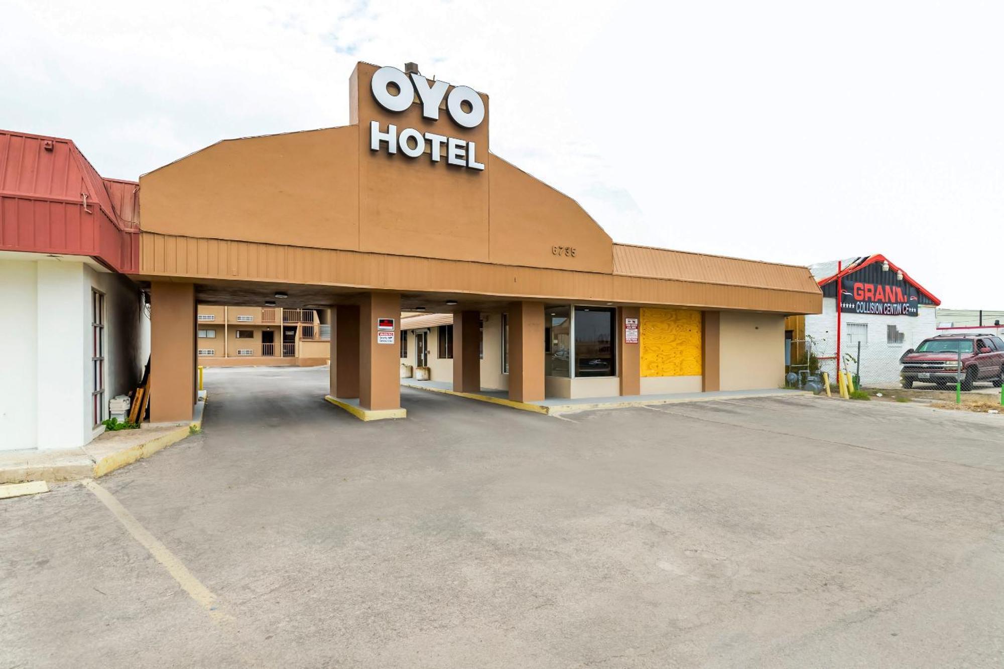 Oyo Hotel San Antonio Lackland Afb Seaworld Hwy 90 W Bagian luar foto