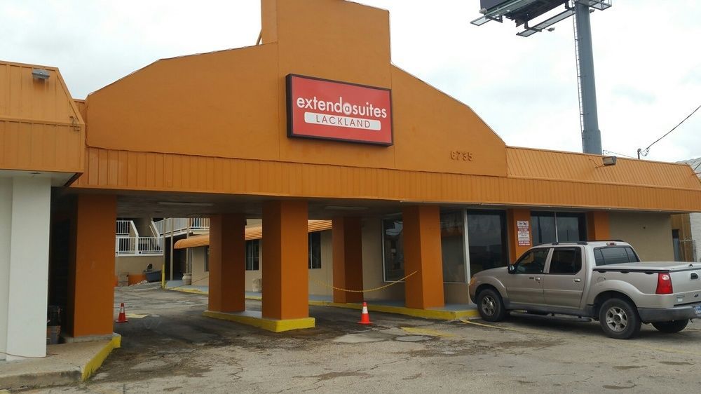 Oyo Hotel San Antonio Lackland Afb Seaworld Hwy 90 W Bagian luar foto